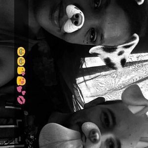 Meet your Posher, Charles